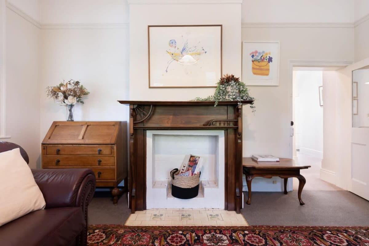 Charming On Charles Villa Launceston Exteriör bild