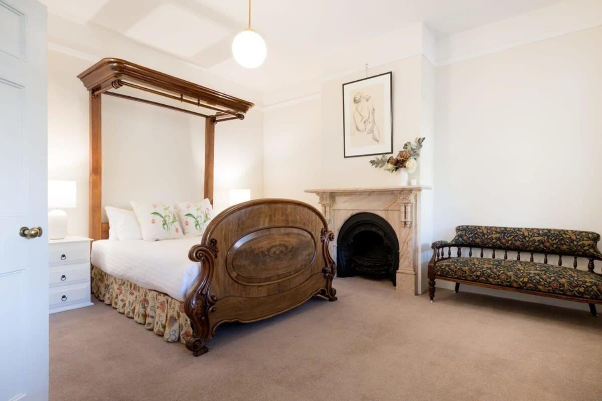 Charming On Charles Villa Launceston Exteriör bild