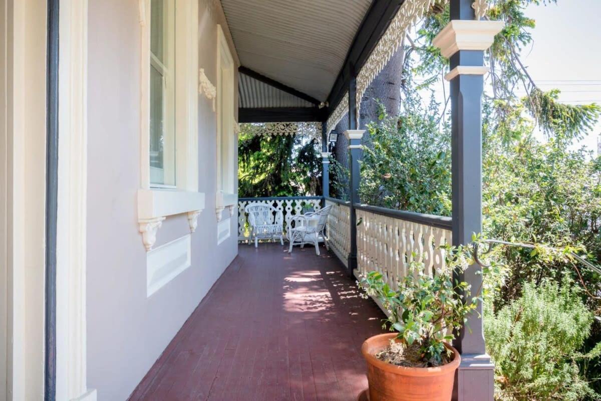 Charming On Charles Villa Launceston Exteriör bild